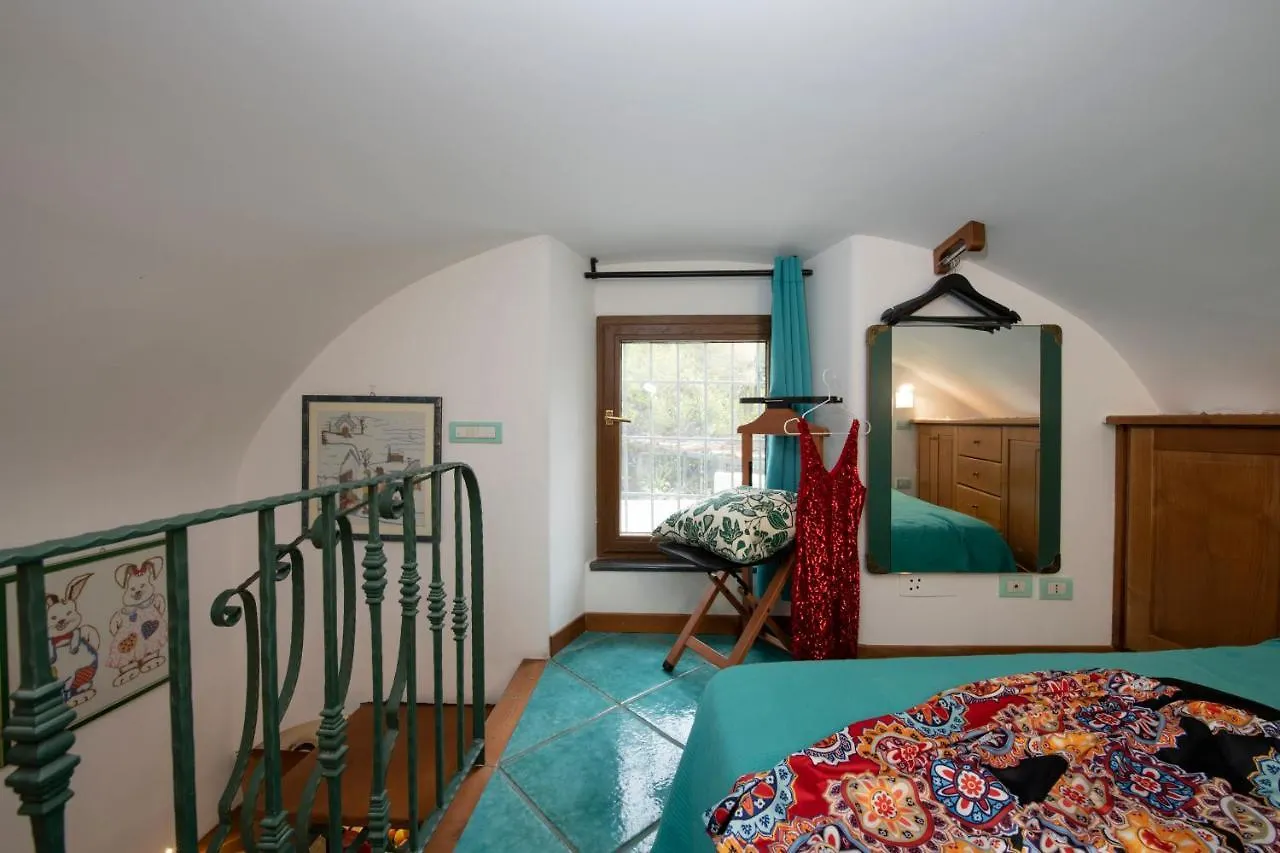 Bed and Breakfast Il Parida Amalfi 2*,  Italia